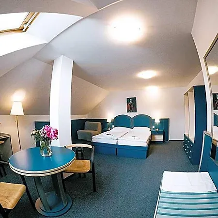 Amatka Hotell Hradec Králové