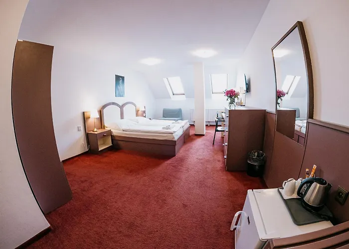 Amatka Hotel *